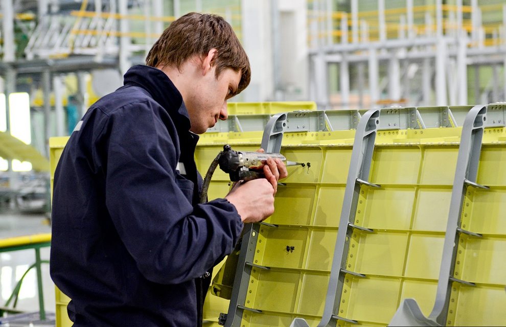 Слесарь МСР/Слесарь-сборщик металлоконструкций Слесарь МСР/Слесарь-сборщик металлоконструкций